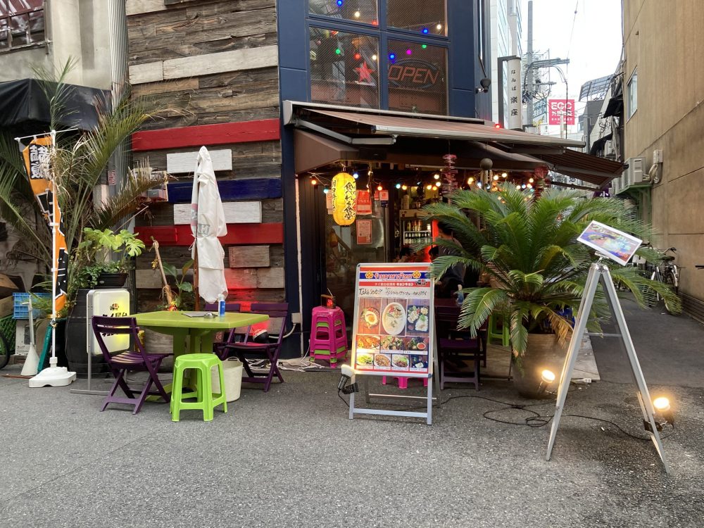 なんば 本当にタイの屋台みたい 本格タイ料理が楽しめるお店 お得エブリデイ